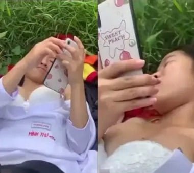 Публично секс видео о Нху Квине в карточной игре