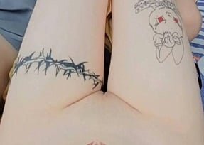 Красивая европейская девушка интимная со многими мальчиками