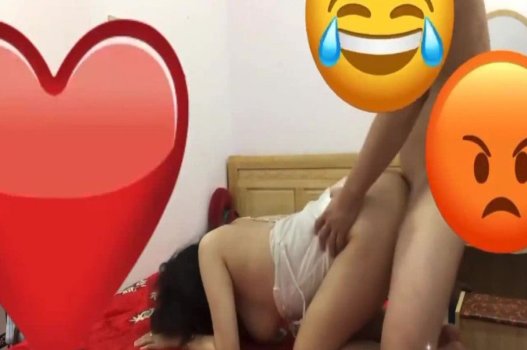 Непрерывные усилия Skylar Vox в страсти к страсти